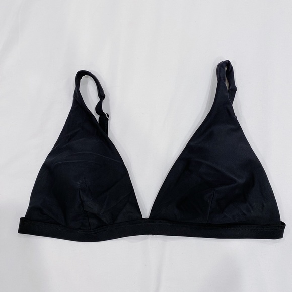 Cupshe Black Triangle Bikini Top